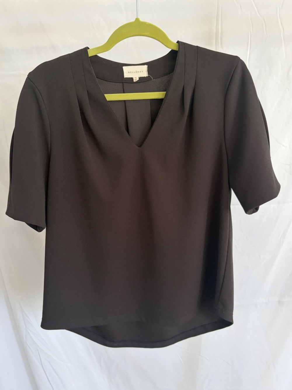 MELLODAY Black V-Neck Short Sleeve Blouse